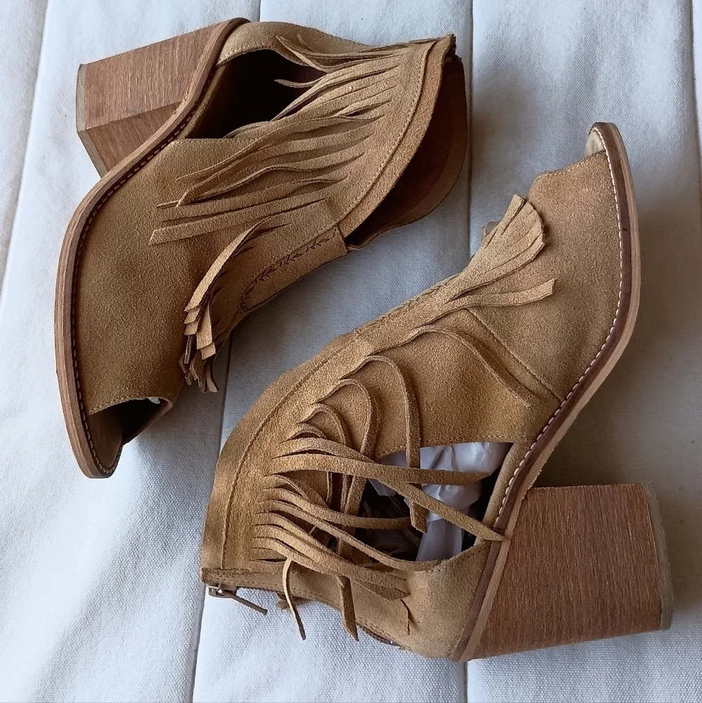 Musse & Cloud Anthropologie Fringed Tan Suede Leather Ankle Boots_9